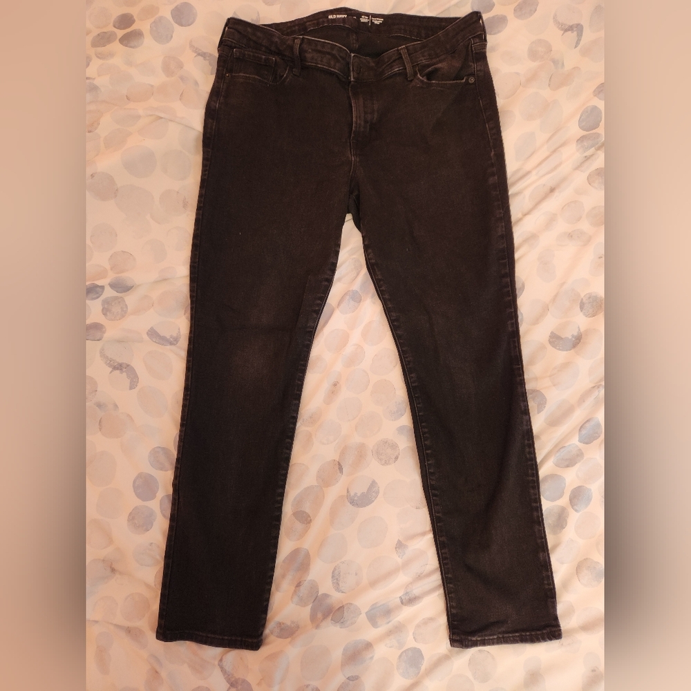 Mid-rise Straight Leg Jeans